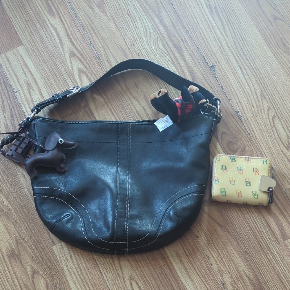 Coach Black Leather Hobo Bag In Great Condition.Like New